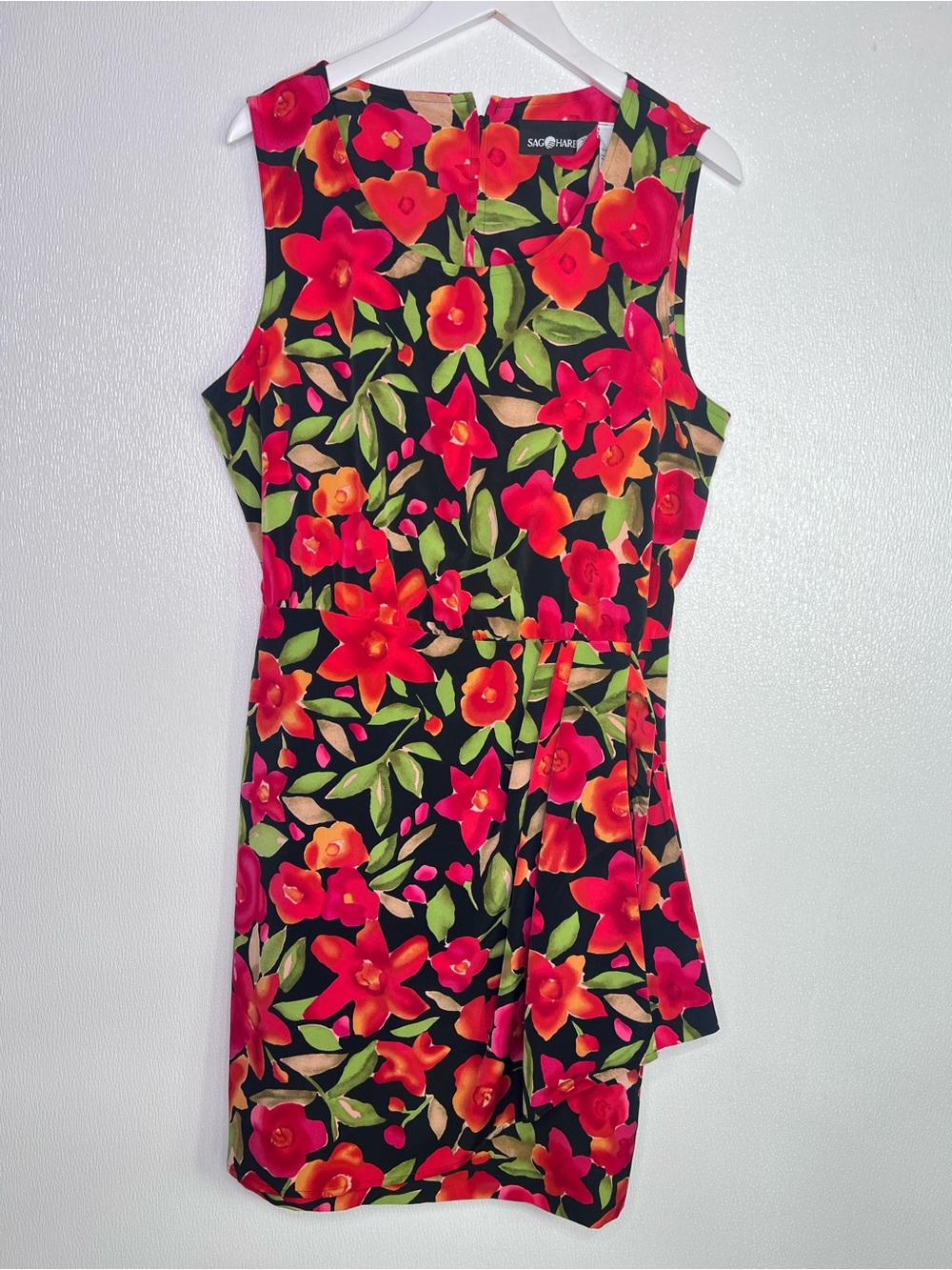 SAG HARBOR Vintage Red Black Green Floral Faux Wrap Dress Sleeveless Size 16